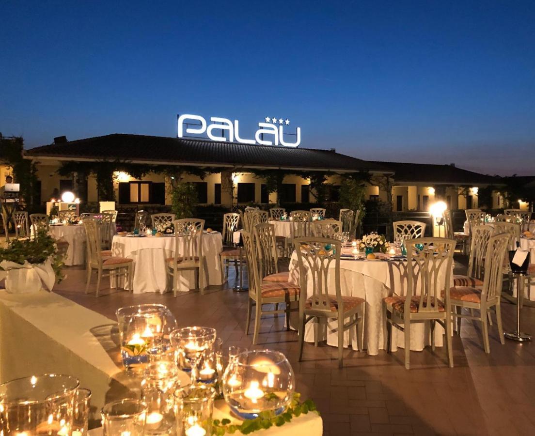 Hotel Palau Ngoại thất bức ảnh